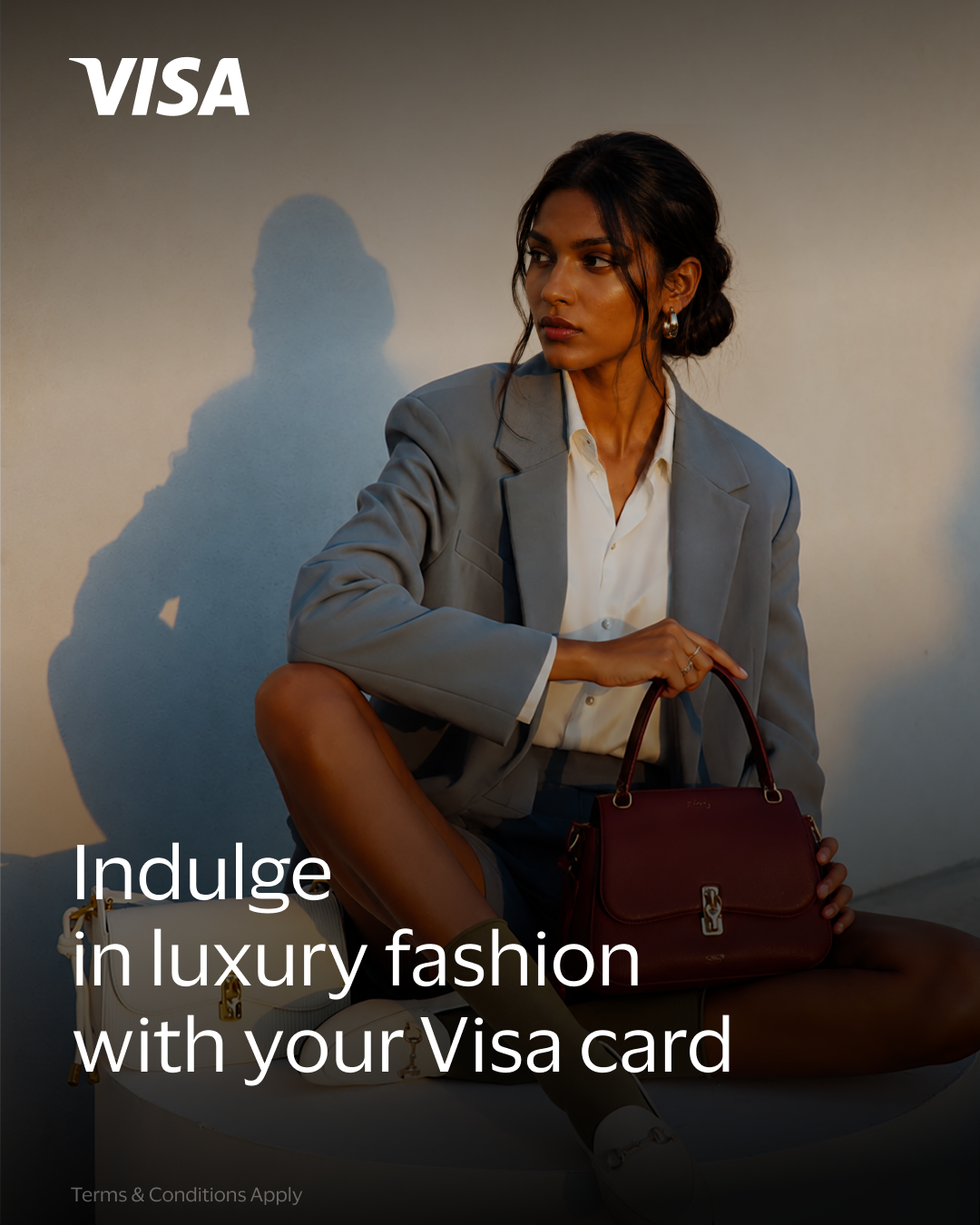 Visa Facebook ad: Discover fashion offers with your Visa Card.