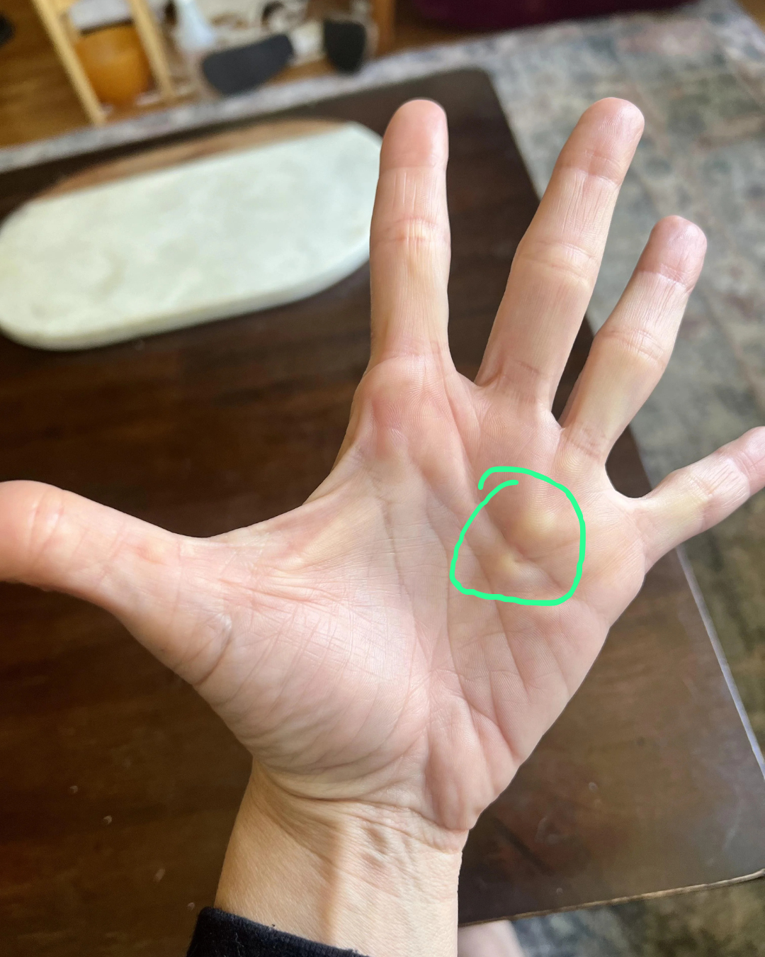 Healthy Hands Studio Facebook ad
