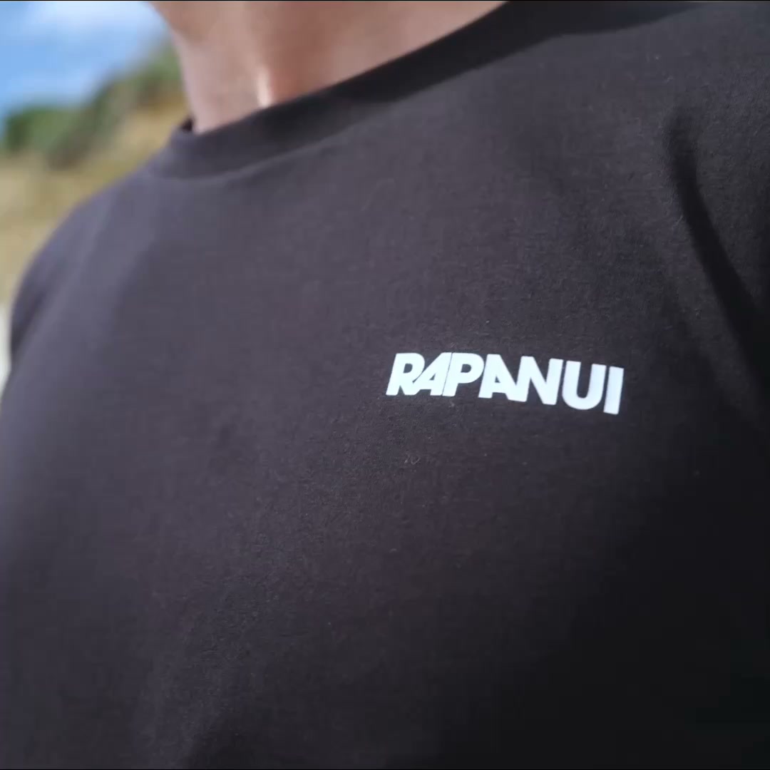 Rapanui Facebook ad: Rapanui Clothing