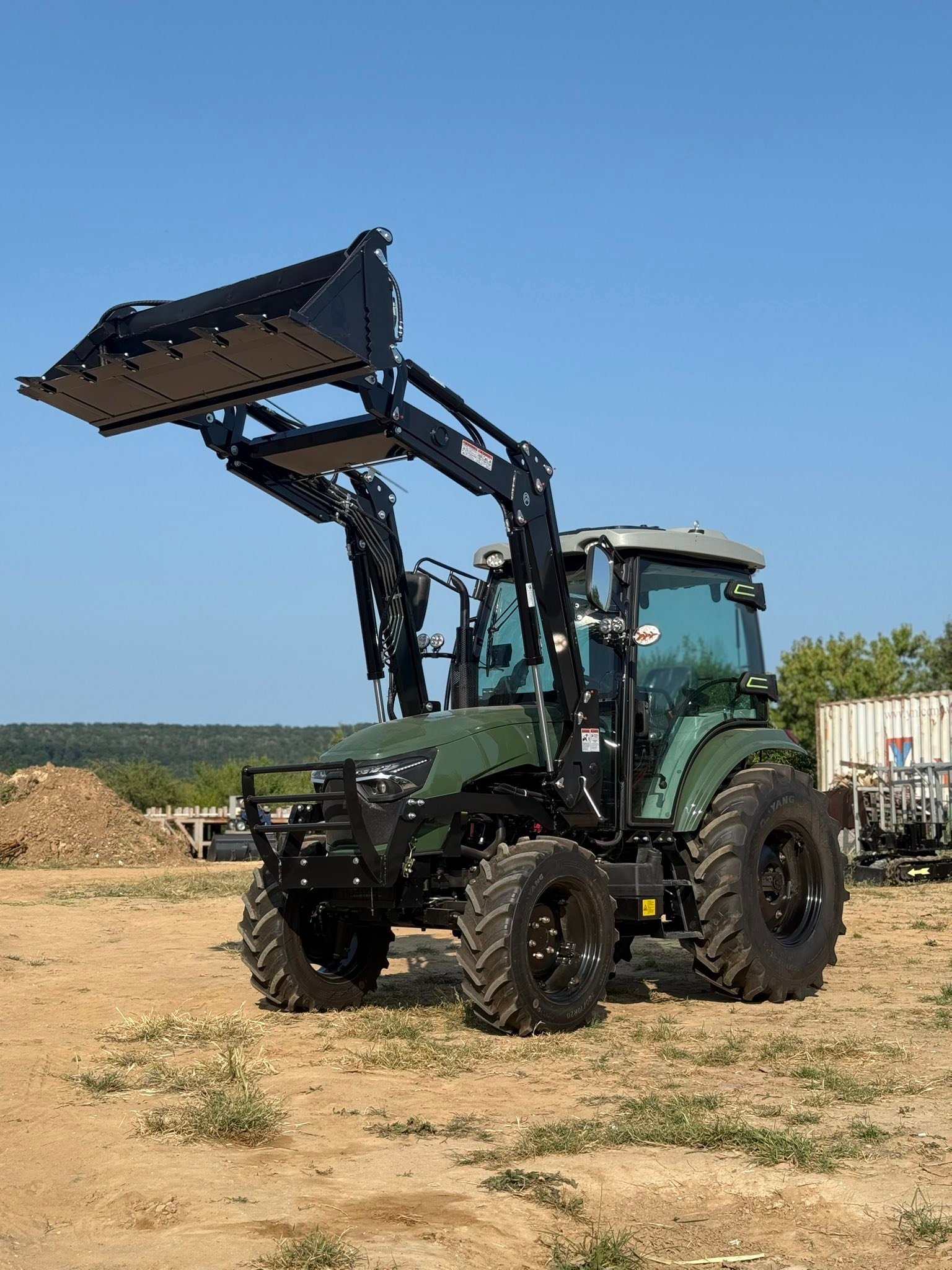 Muller Machinery Romania Facebook ad: 17 500€ + TVA Tractor 60 CP cu…