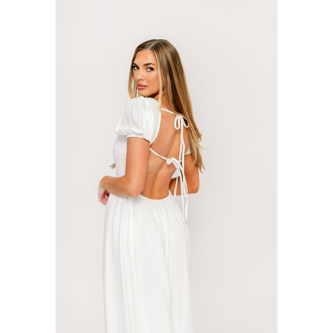 Worth Collective Facebook ad: Shop our best selling midi & maxi dresses…