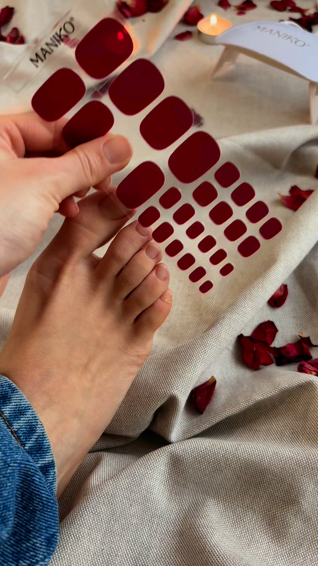 Maniko Nails Facebook ad: La rivoluzione per le tue unghie