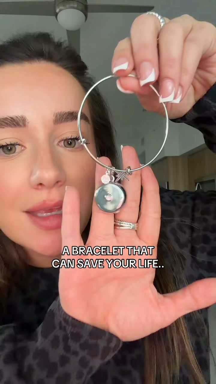 Thatserinbroadus Connected Page Facebook ad: This Jewelry Saves Lives