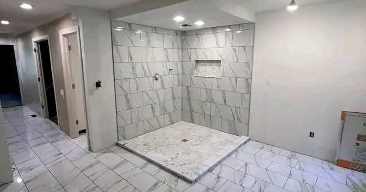 pool refiberlining & paint Facebook ad: Fransconstruction projects we offer best service, we do…