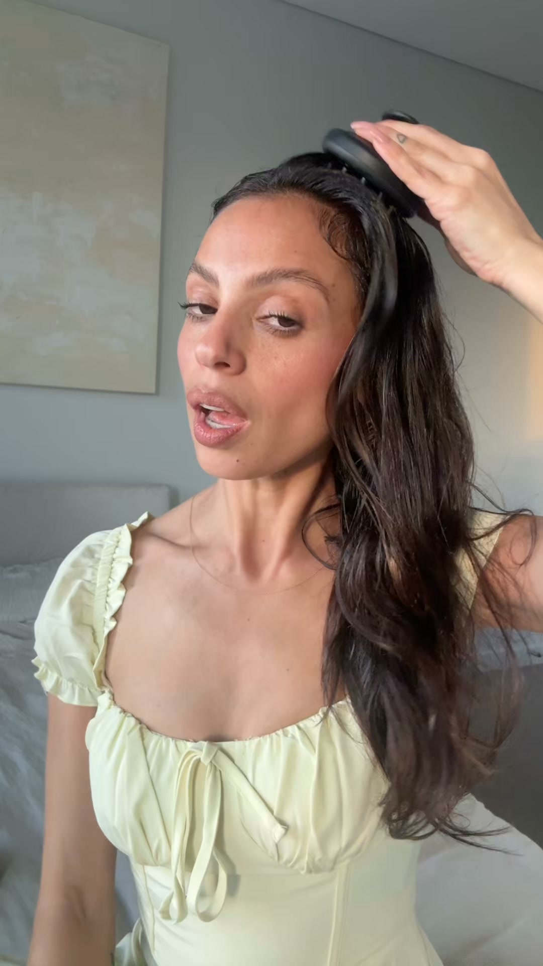 HINU Facebook ad: The fix for thinning and breakage
