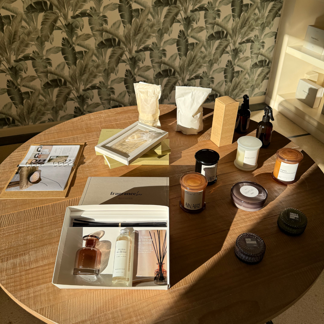 Espacio Aroma Facebook ad: Descubrí Espacio Aroma en Carrasco: aromas únicos, velas…