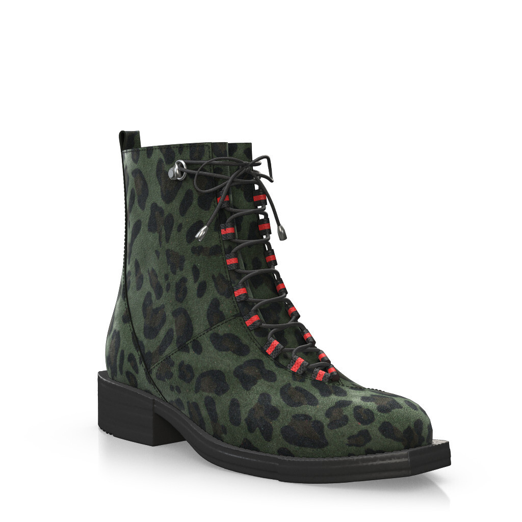 Girotti Custom-made shoes Facebook ad: Unsere neue Damenschuhe Kollektion repräsentiert eine…
