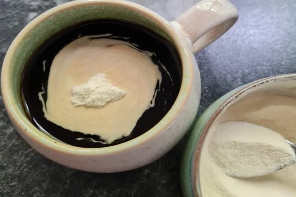 Sarah Thompson Facebook ad: Why Protein Shakes Aren't Helping Your Muscle Loss (and…