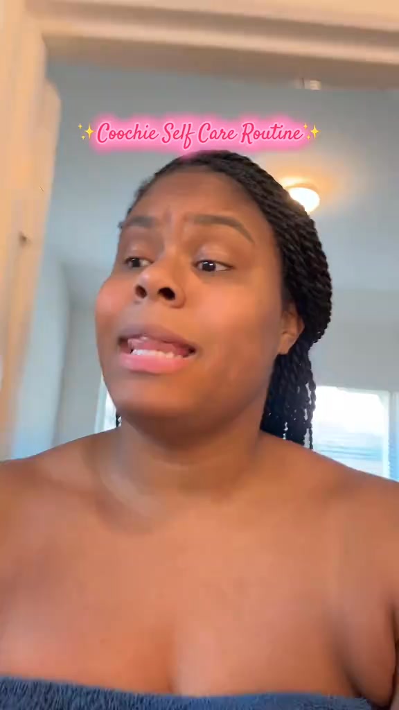 PopSweetly Facebook ad: Your Daily Vaginal Wellness Duo