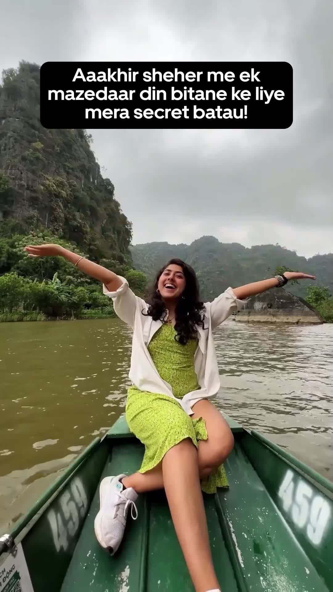 Uber Facebook ad: राइड बुक करें।