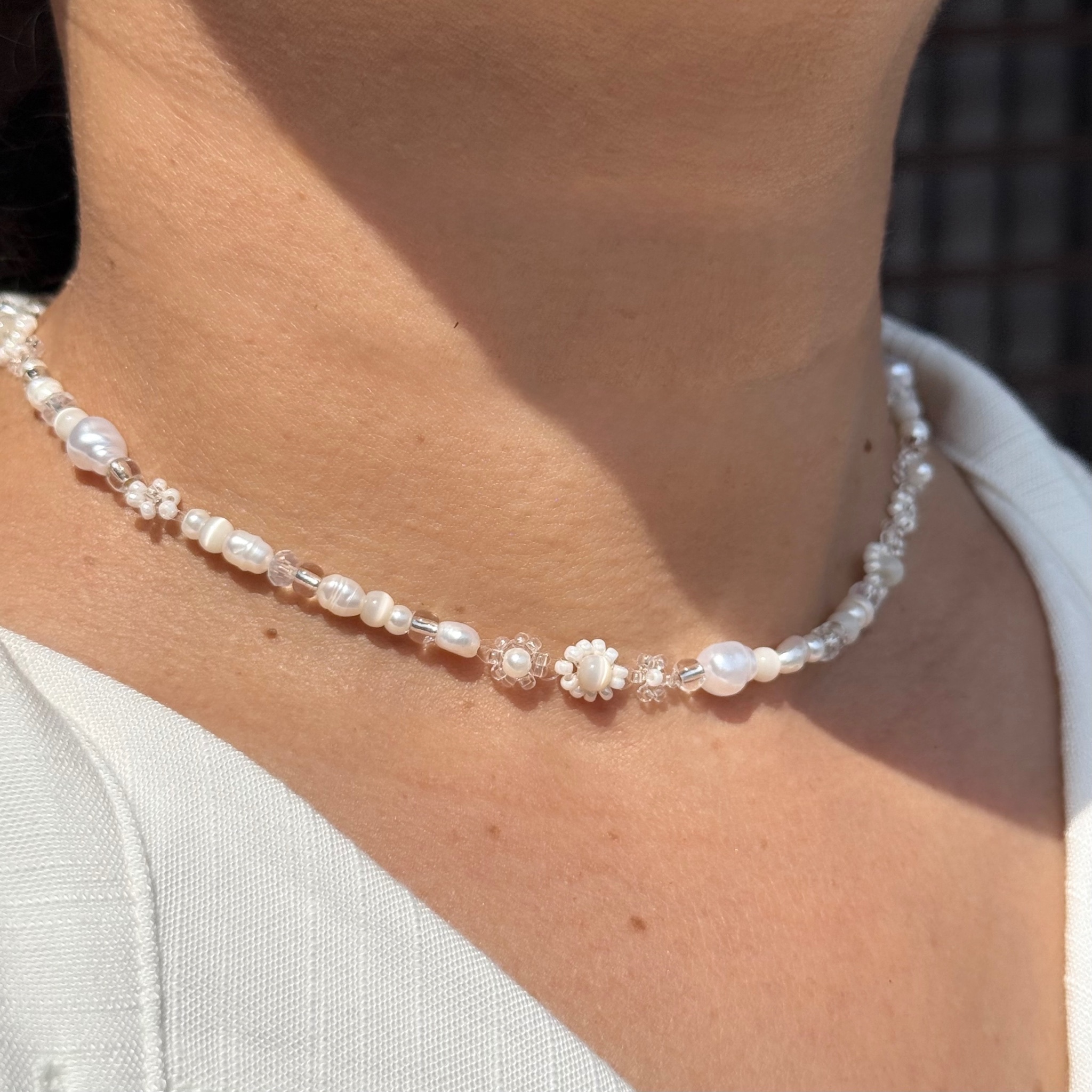 Daisy Charm01 Facebook ad