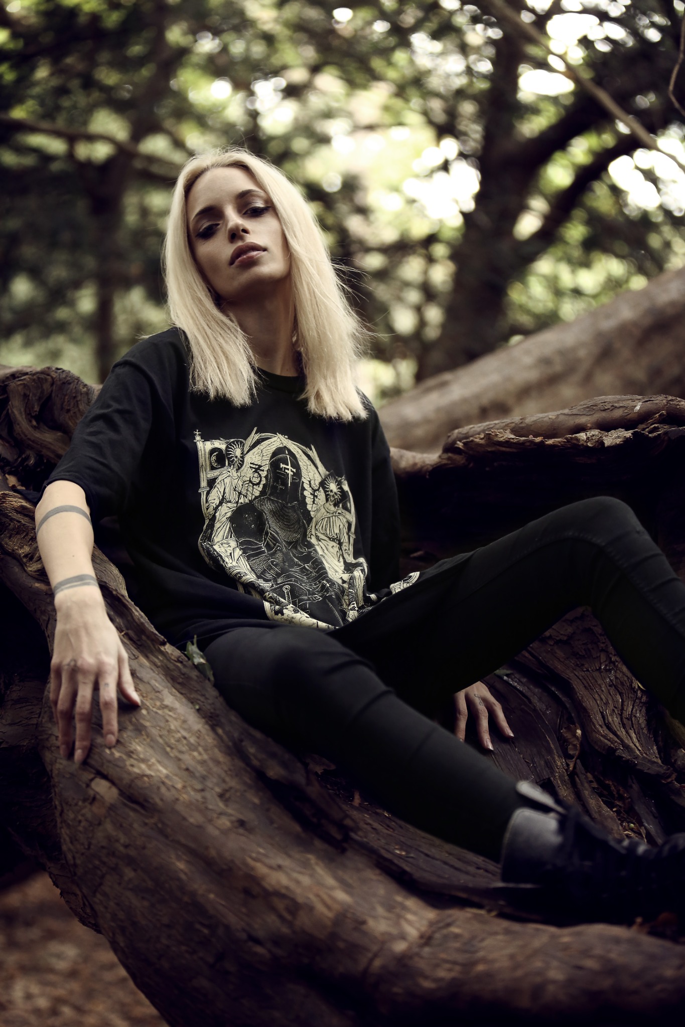 La Mort Clothing Facebook ad