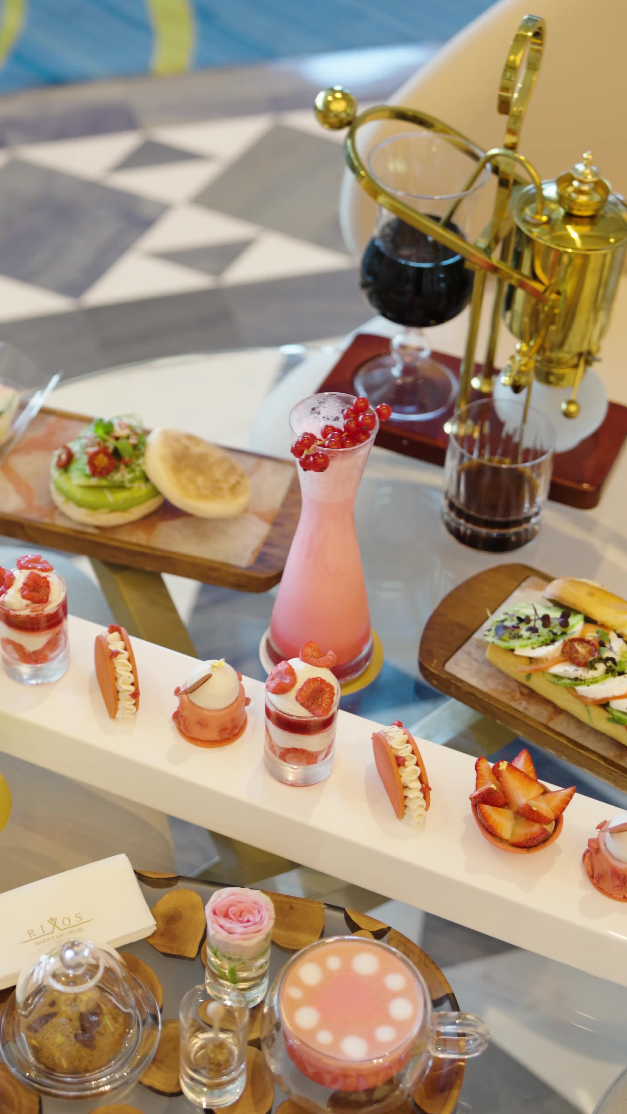 Rixos Marina Abu Dhabi Facebook ad: Afternoon Tea Experience