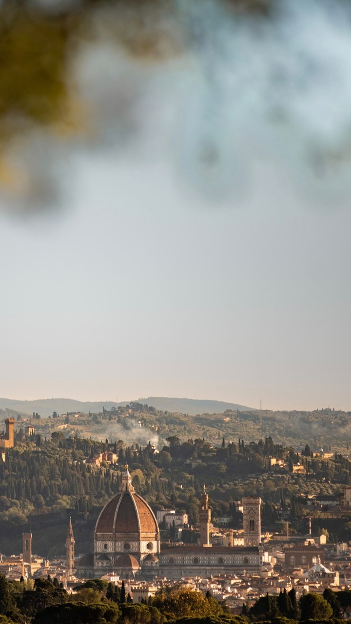 Vallone Films Facebook ad: Emotional Wedding video in Italy