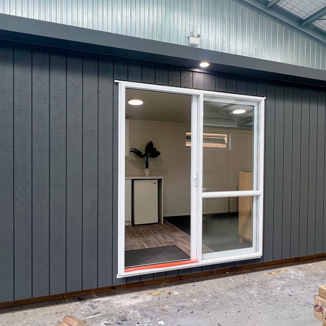 Dreamtime Cabins Ltd Facebook ad: Can you buy a tiny-home for under 60k?