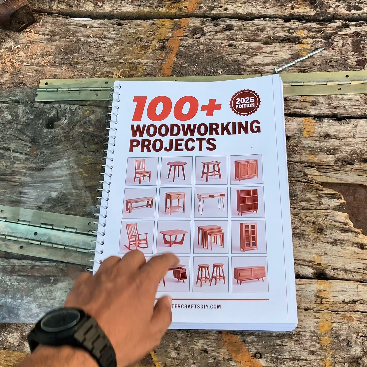 Master Crafts DIY Facebook ad: 100+ plans. Every measurement.