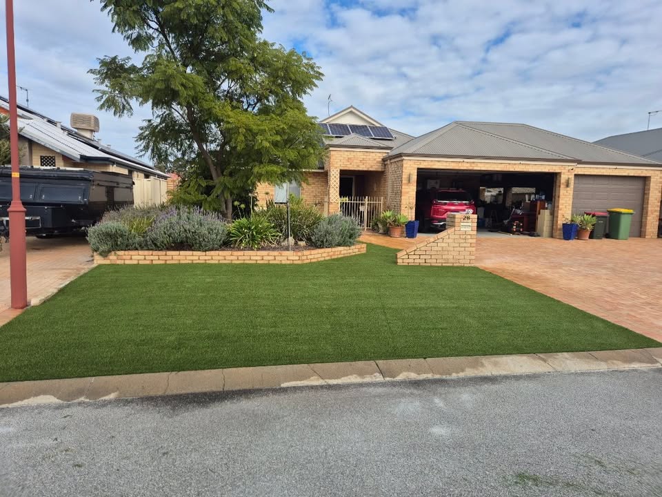 Looks Like Grass Artificial Turf Facebook ad