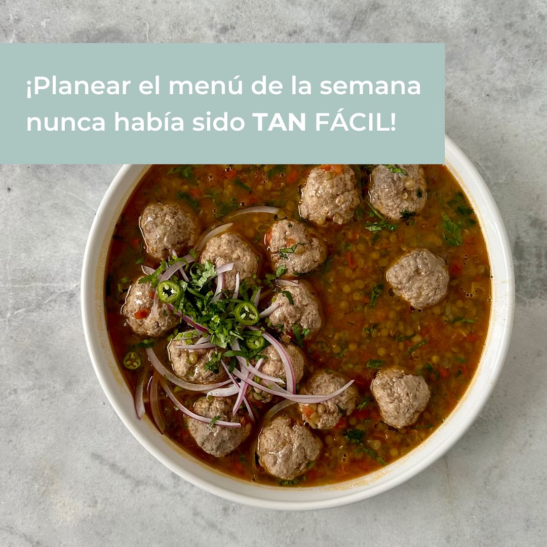 The Family Menu Facebook ad: En The Family Menu tenemos un menú diferente…
