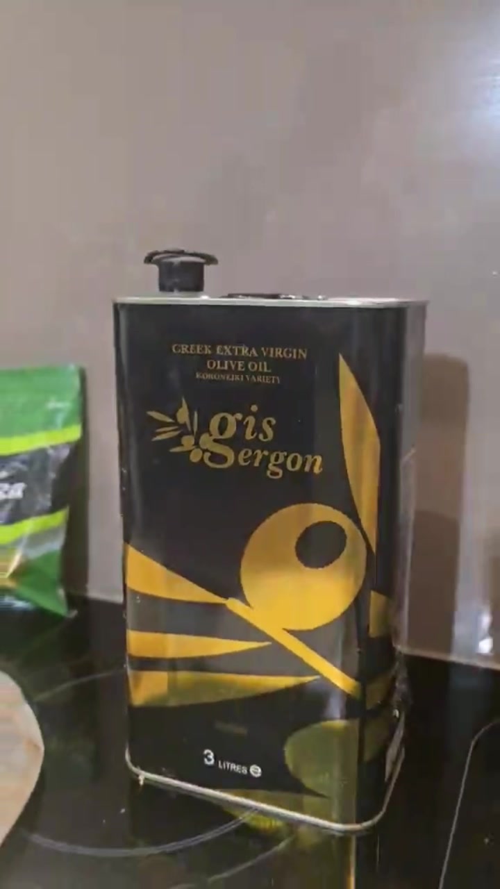 Gis Ergon Australia Facebook ad: Award-Winning Greek EVOO · Free Delivery