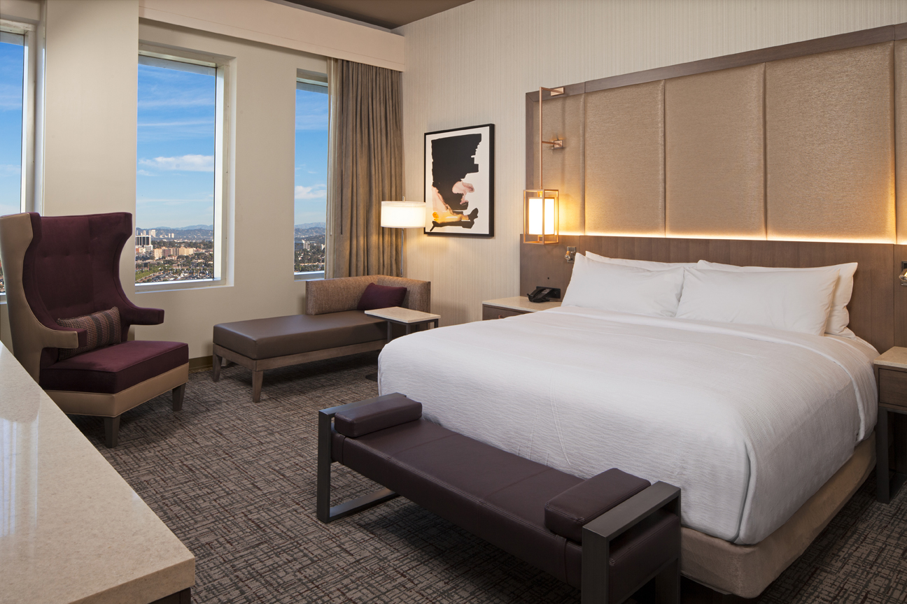 H Hotel Los Angeles, Curio Collection by Hilton Facebook ad from May 13, 2026