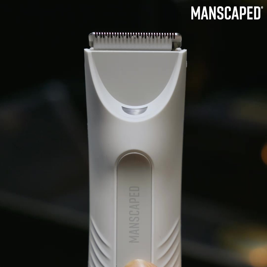 MANSCAPED Facebook ad: Free Shipping Over £40