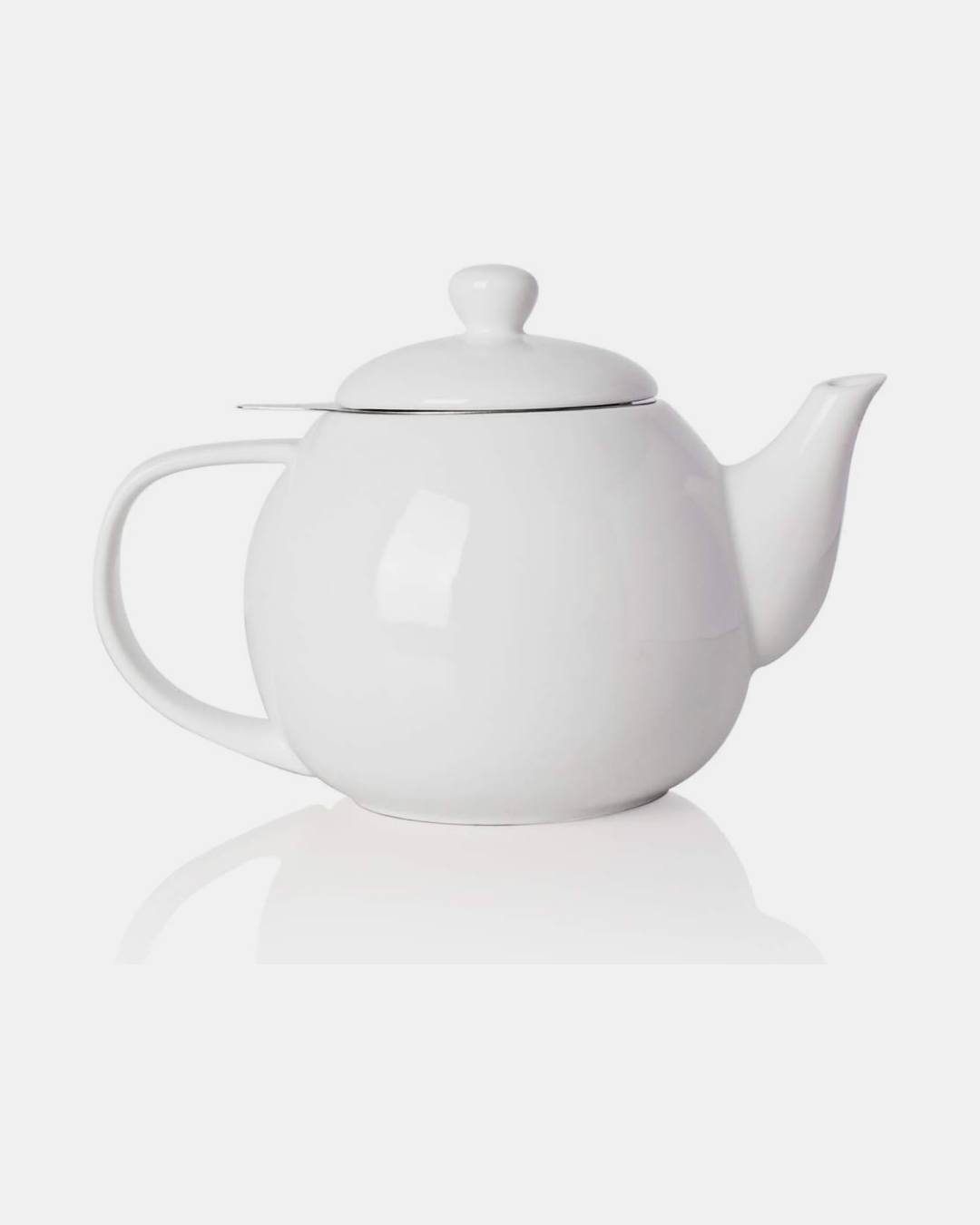Amazon.ca Facebook ad: Shop our selection of kitchen and dining products…