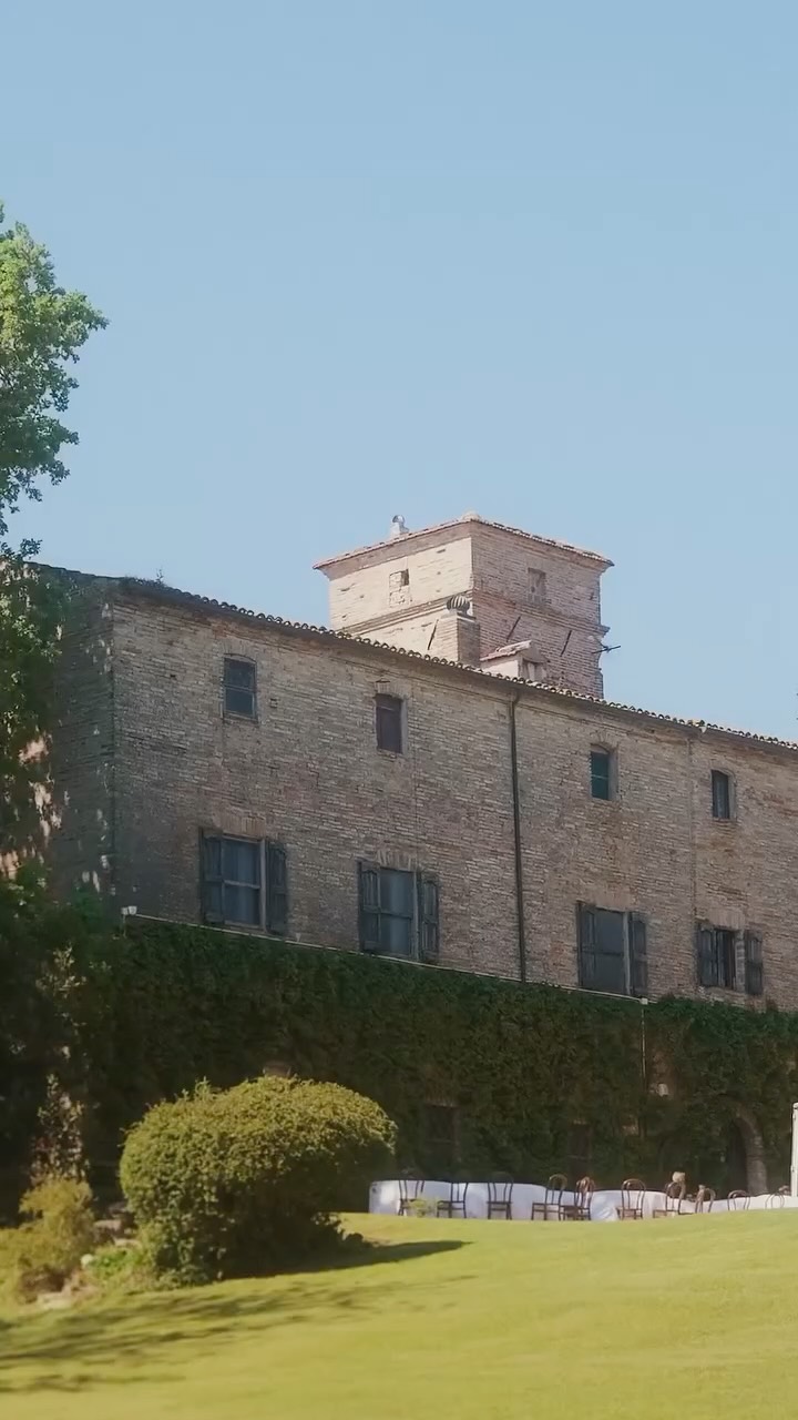 Villa Carotti Antici Mattei Facebook ad: Racconti dalla Villa