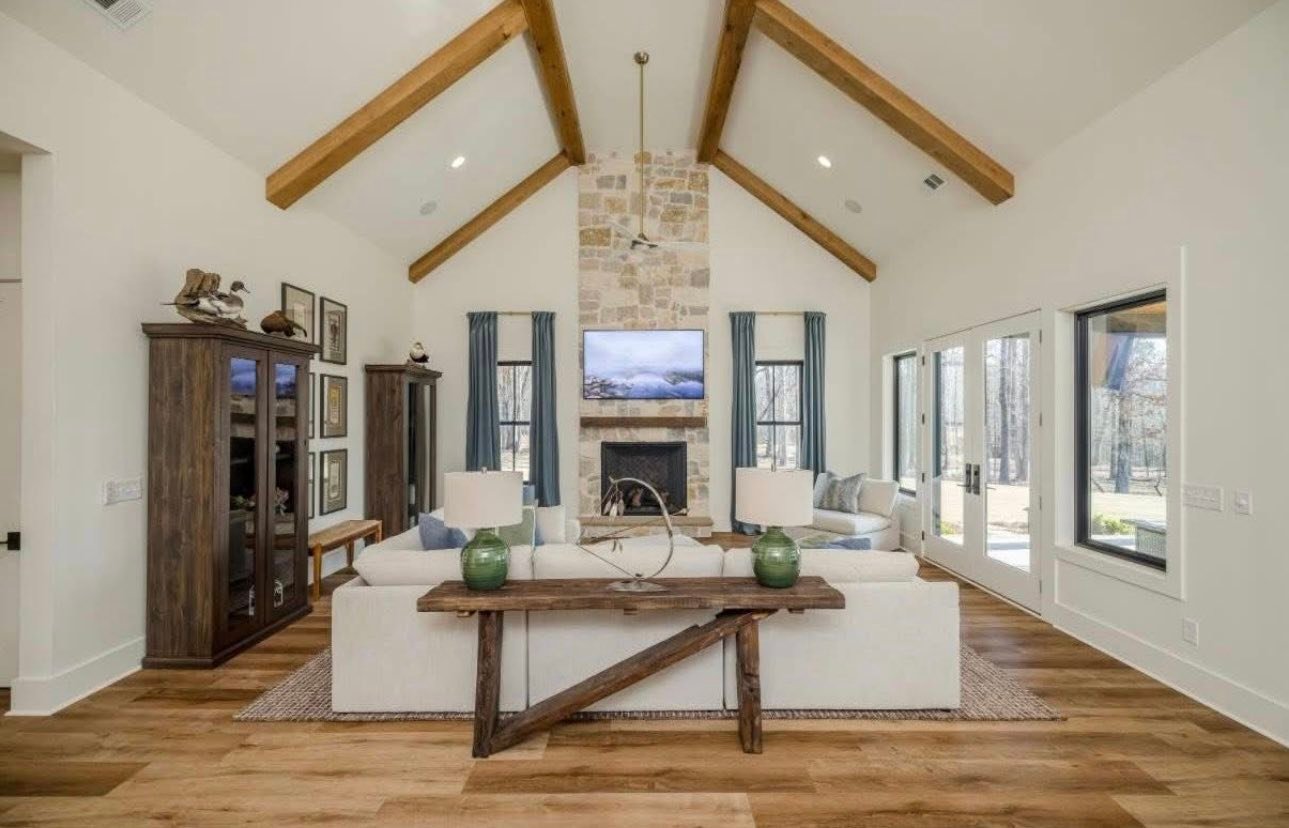 Dalton Carpet Mill Outlet  Facebook ad