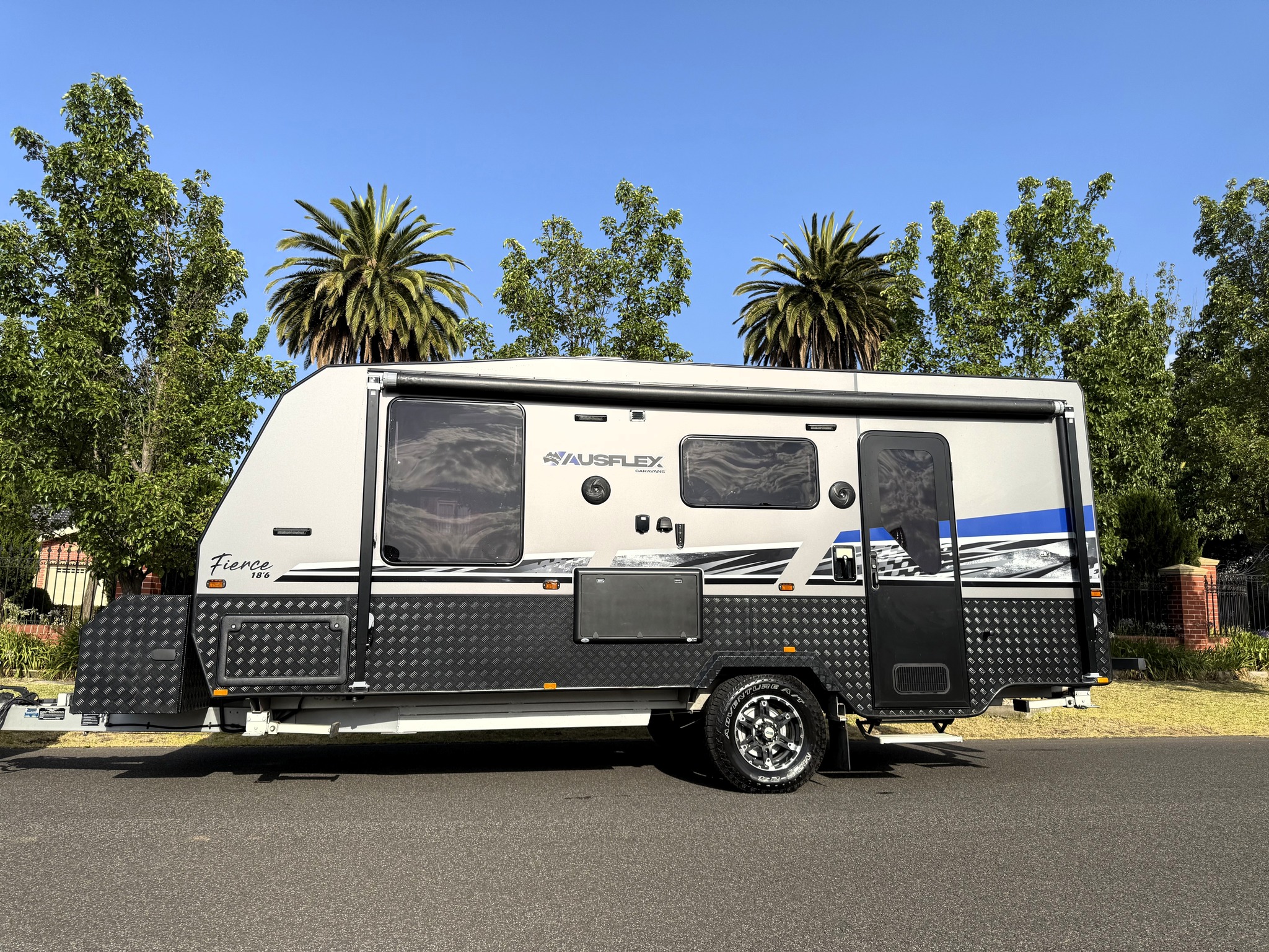 Caravan Trading Centre Facebook ad
