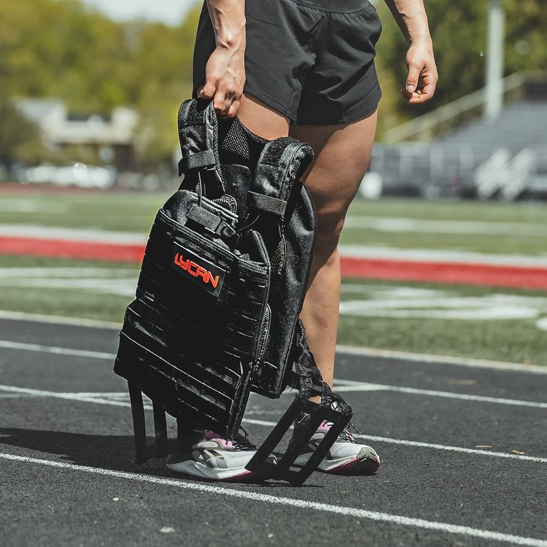 Experfit Fitness Equipment Facebook ad: Chatea con nosotros
