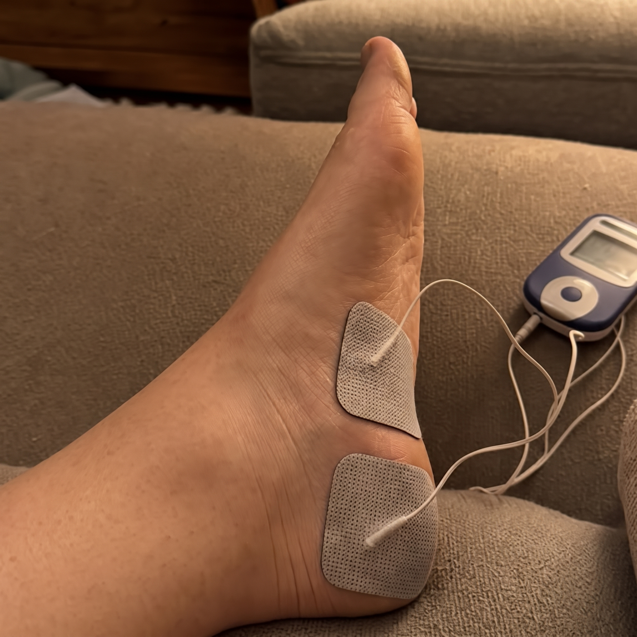 Well & Woman Facebook ad: Read this if you've already tried everything for plantar…