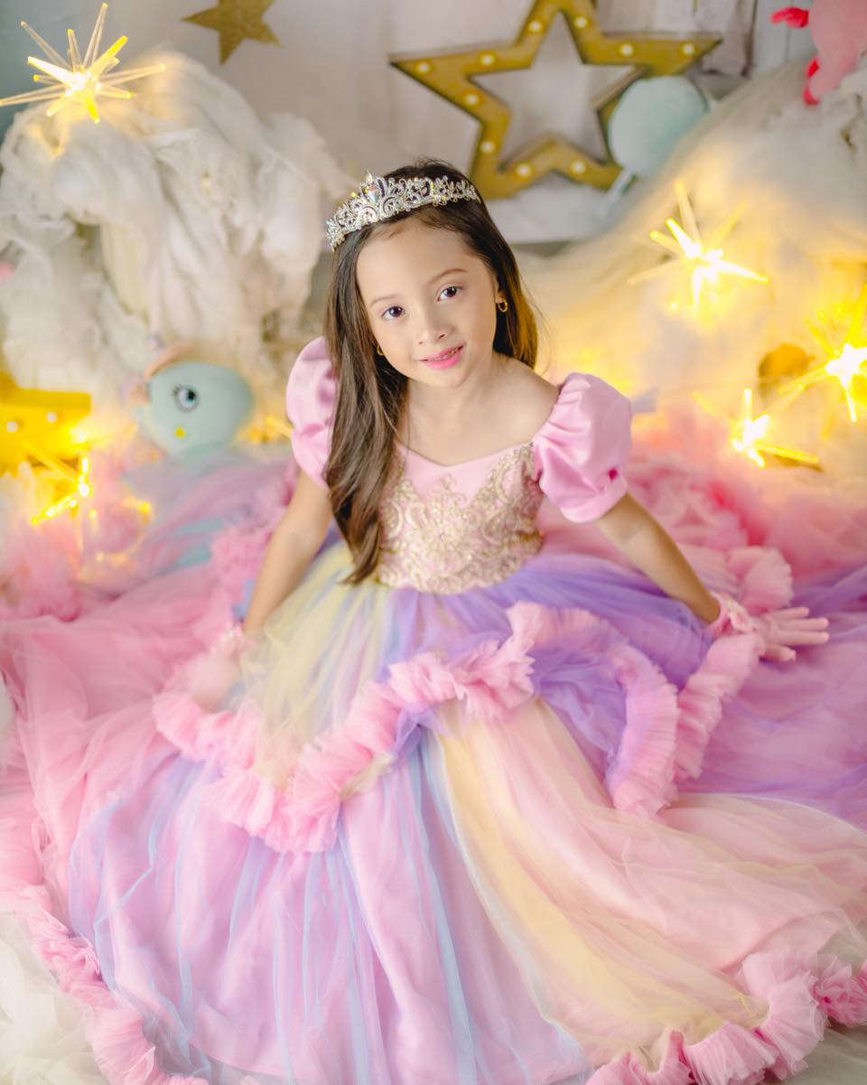 Orange Purple Studios Facebook ad: Orange Purple Studios, Where Moments Become Masterpieces