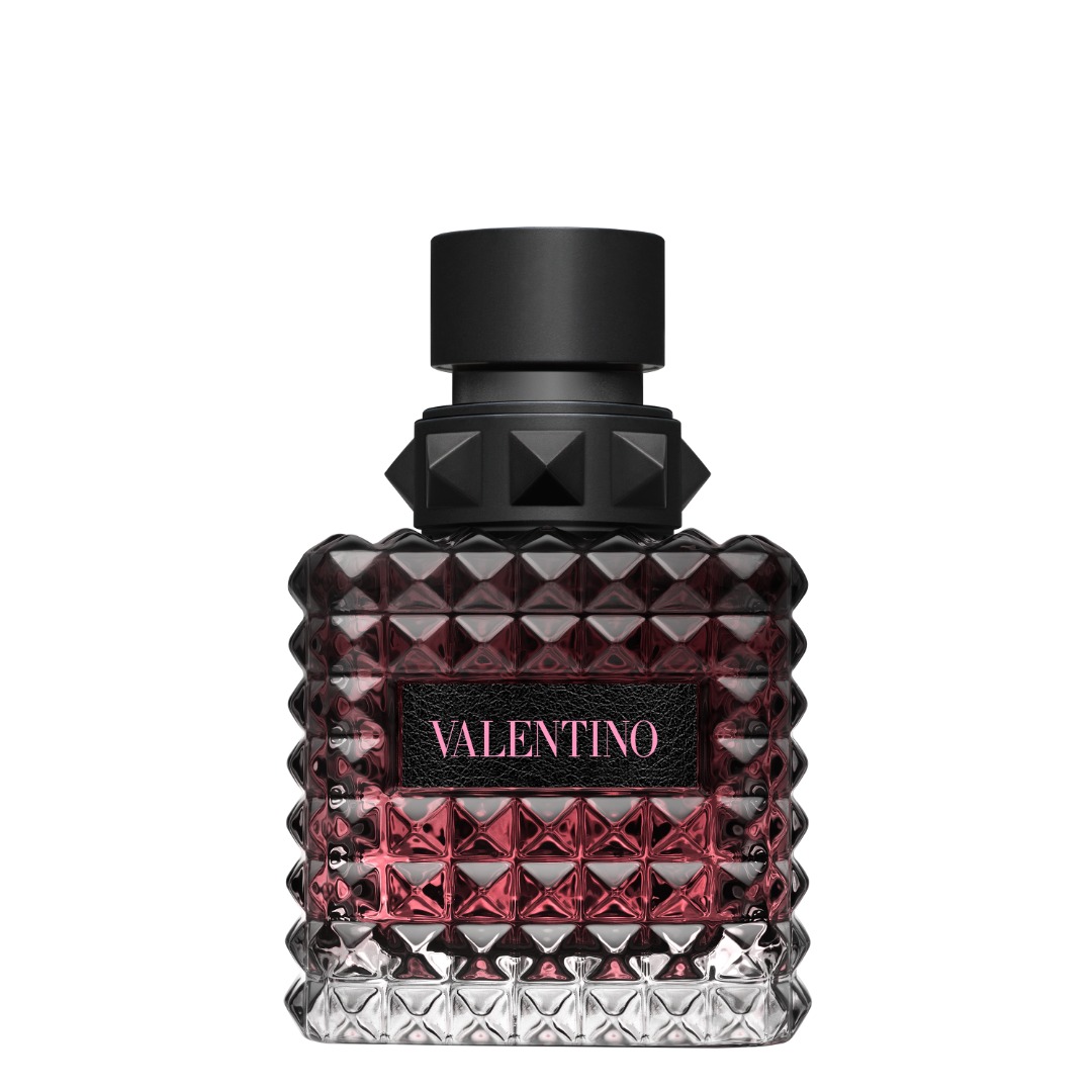 Valentino Beauty Facebook ad