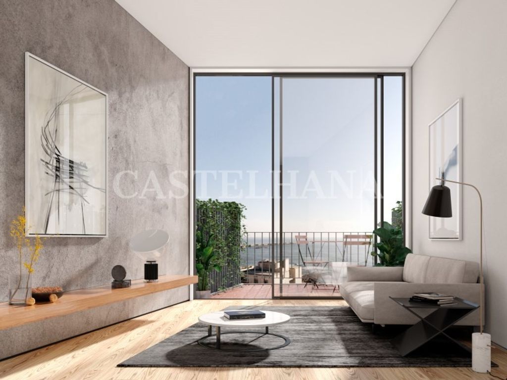 LuxuryEstate Facebook ad