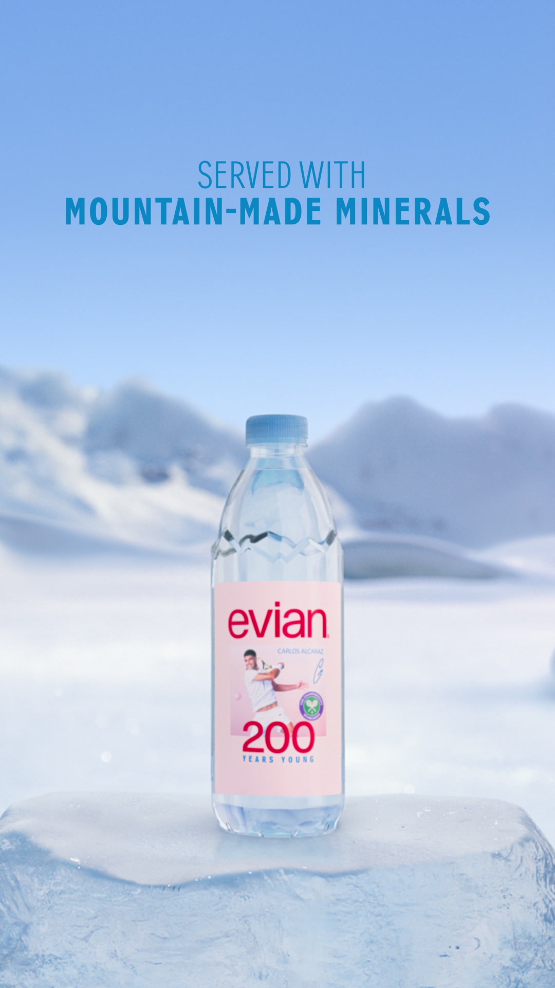 evian Facebook ad: Game, set, hidratación