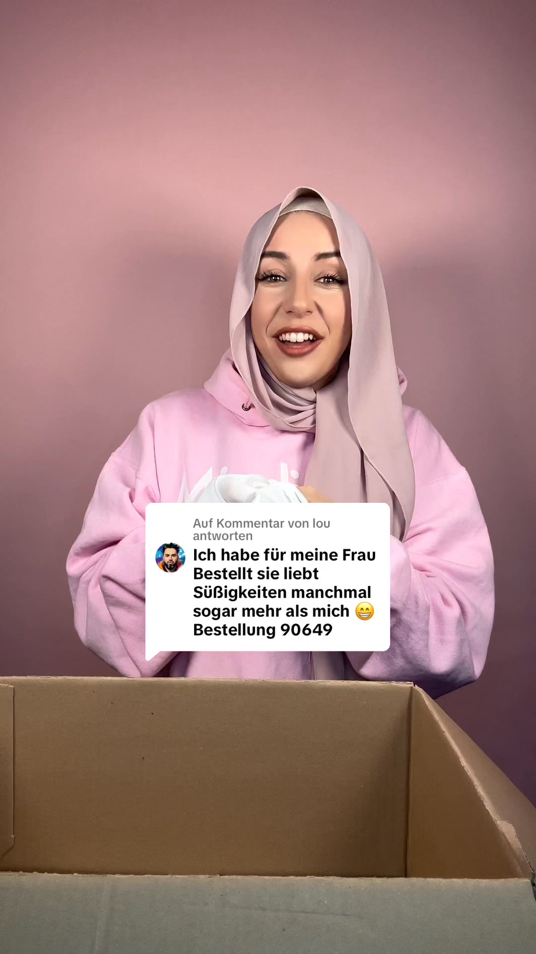 Miralina's Halal Sweets Facebook ad: Entdecke unsere große Auswahl an Halal-Süßwaren