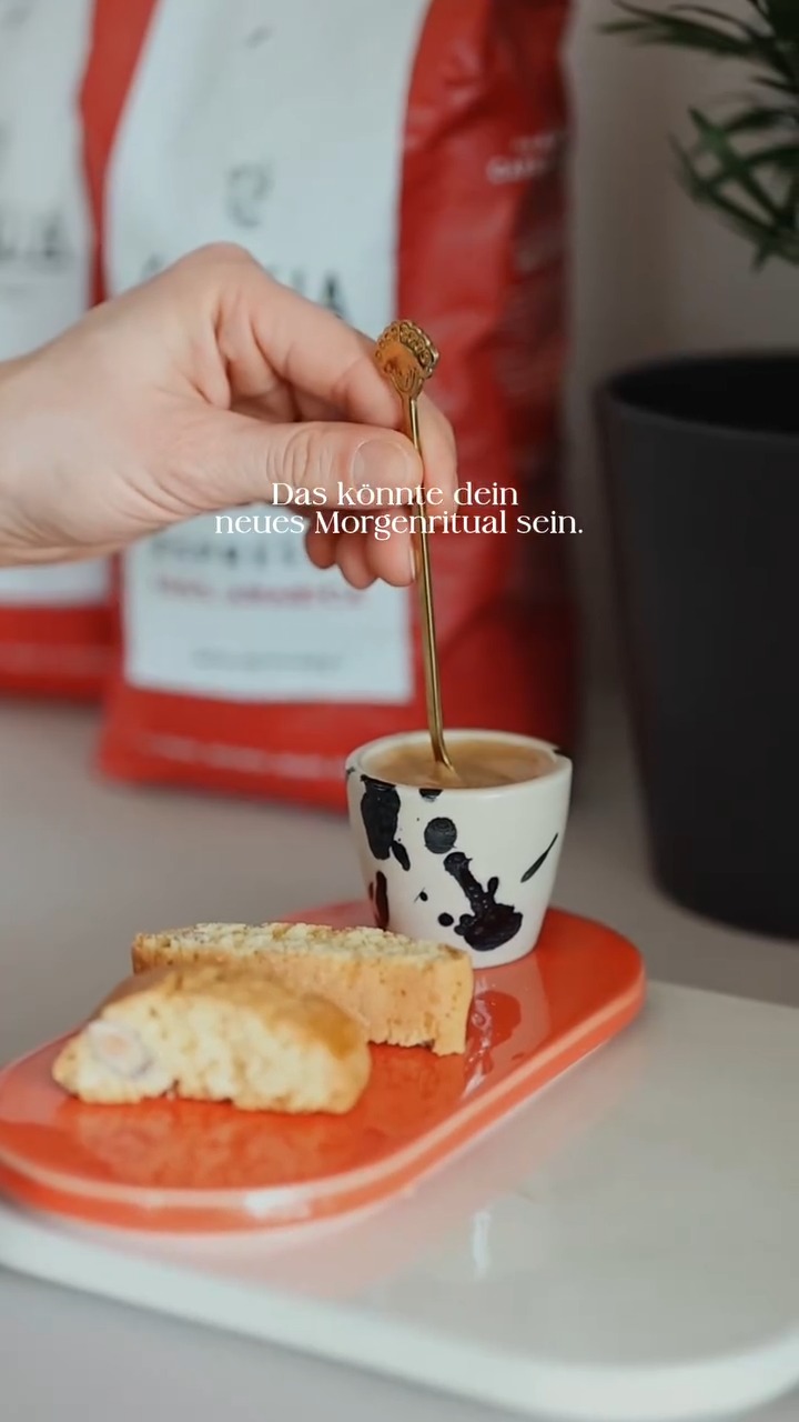 Gaggia Arabia Facebook ad: This could be your new morning ritual.