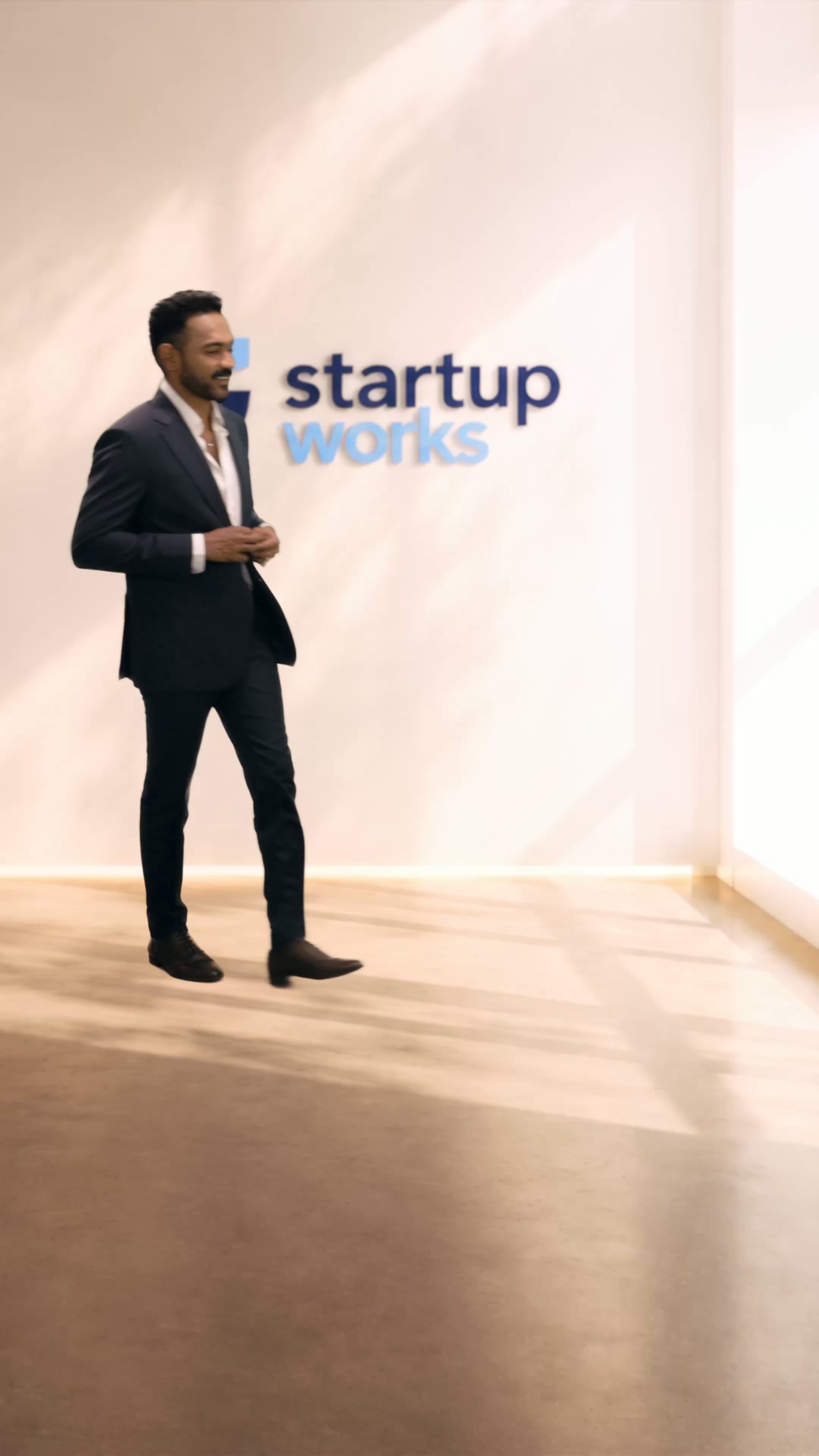 StartupWorks Facebook ad: Start with STRATUP WORKS