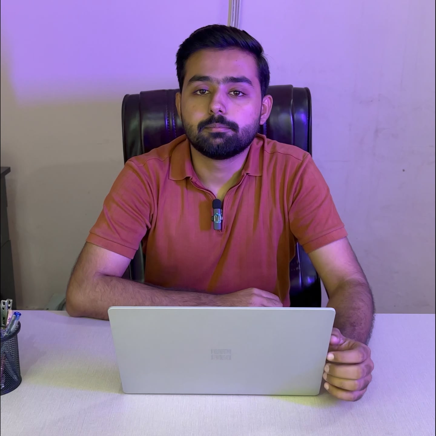 Ziclon Facebook ad: Your 24/7 AI Sales Assistant
