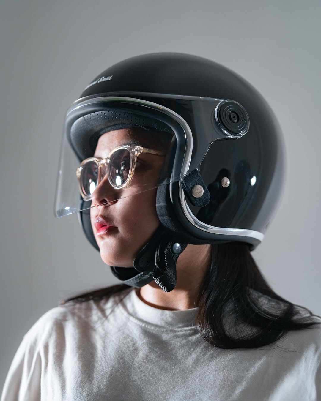 Howard Smith Helmet Facebook ad