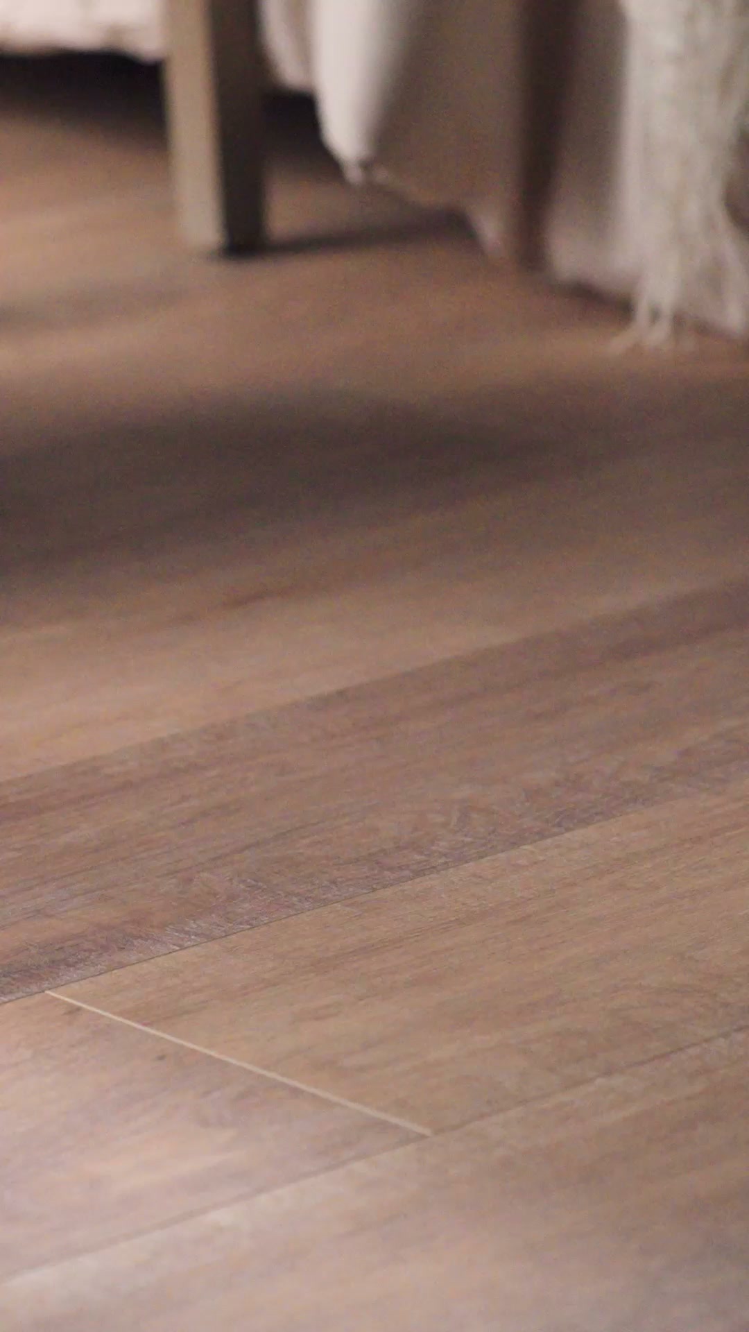 Sam's Club Facebook ad: Step up your floor game.