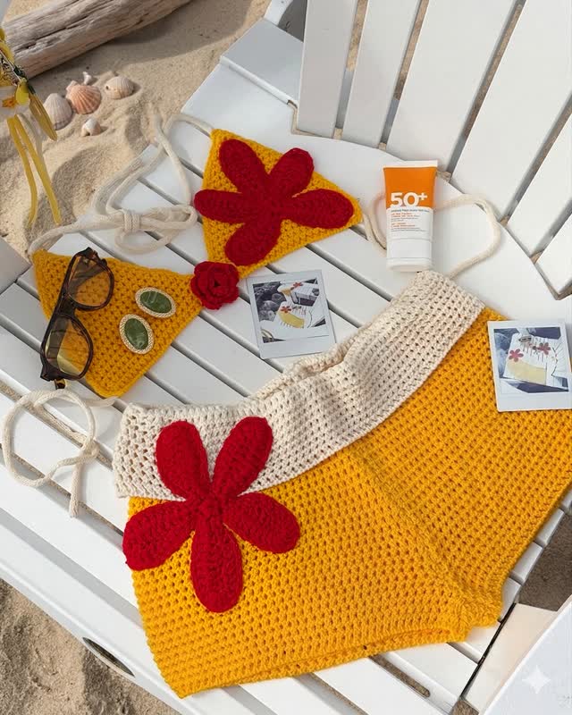 Fashion Nova Facebook ad