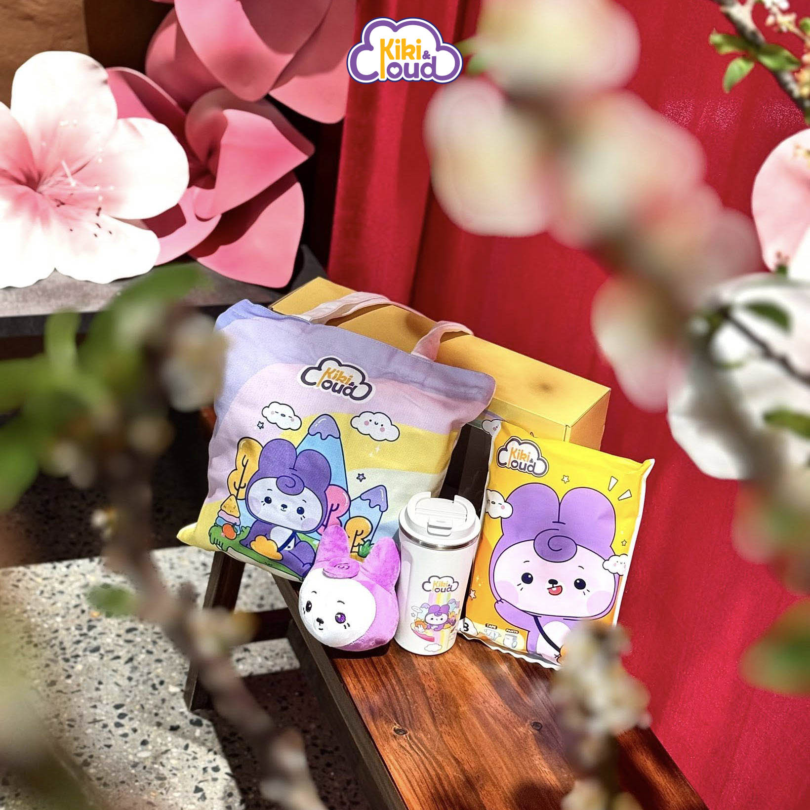 Kiki & Cloud Việt Nam Facebook ad: Gửi mẹ những khoảnh khắc du xuân thật…
