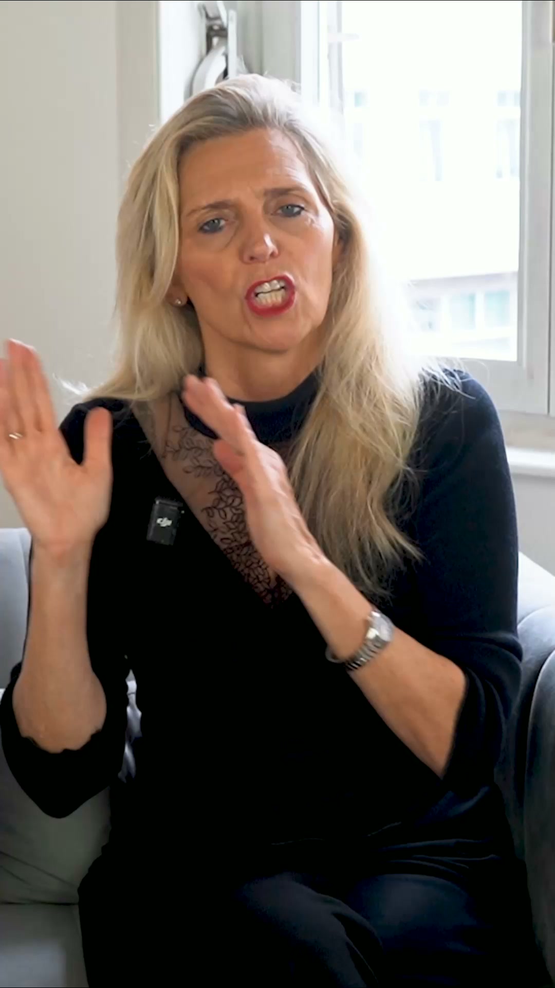 Susanne & Nicole Facebook ad: 10 Tage LIVE Coachingmarkt erobern. Starte hier…
