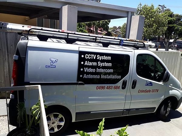 Stepho Charalmbous Facebook ad: cctv security camera/alarm solutions