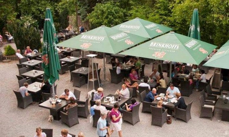 Beisenbusch Facebook ad: Biergarten ist nicht gleich Biergarten!