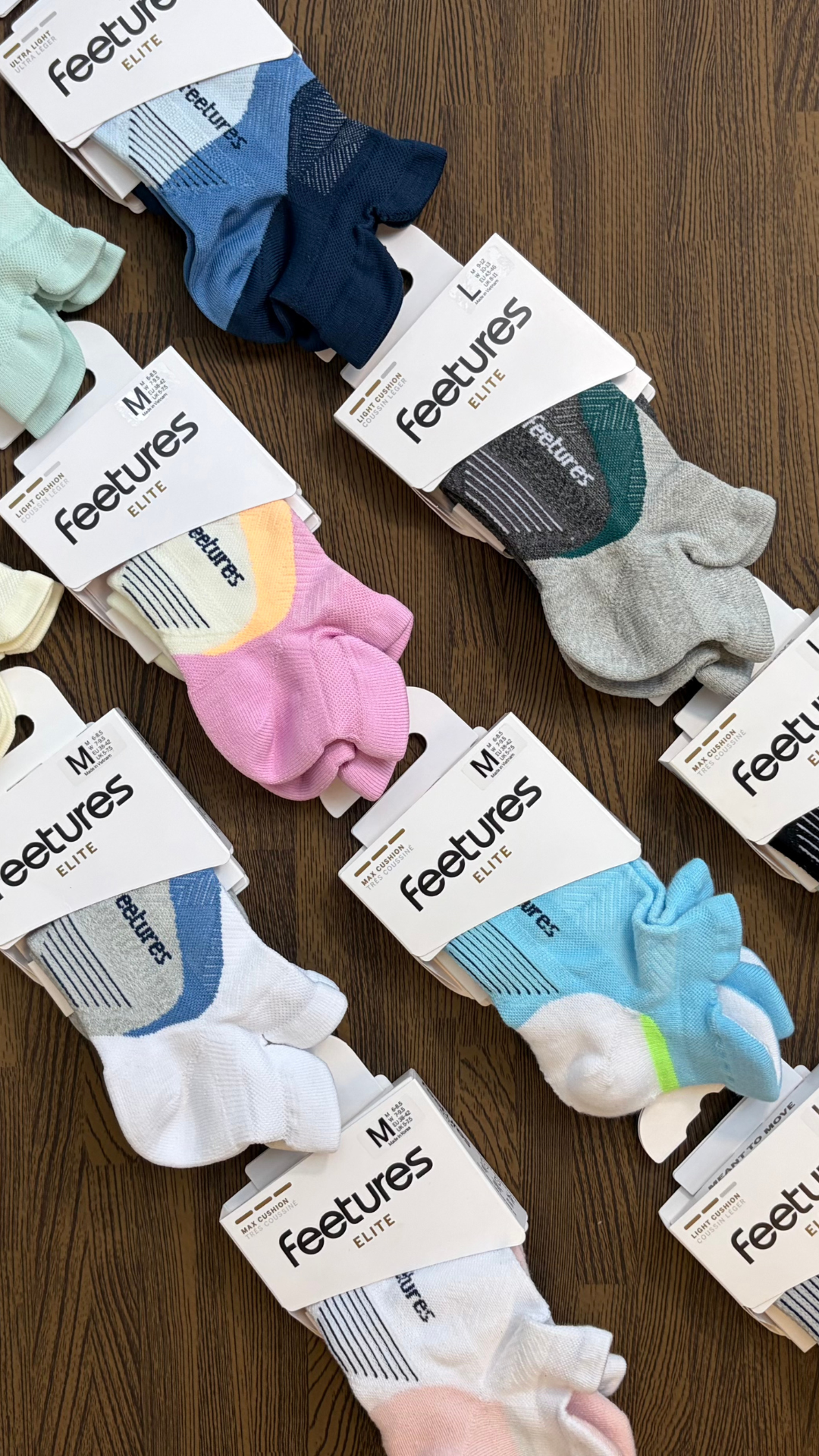 Feetures Facebook ad