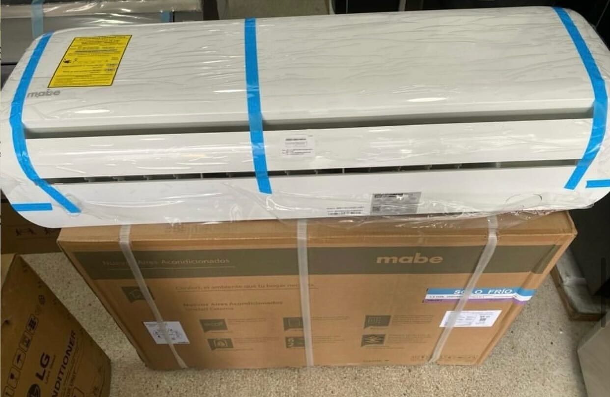 Iroselectronicsve2023 Facebook ad: Aire Split 24000 Btu Mabe Tecnología Ultra Clean Air Blue…