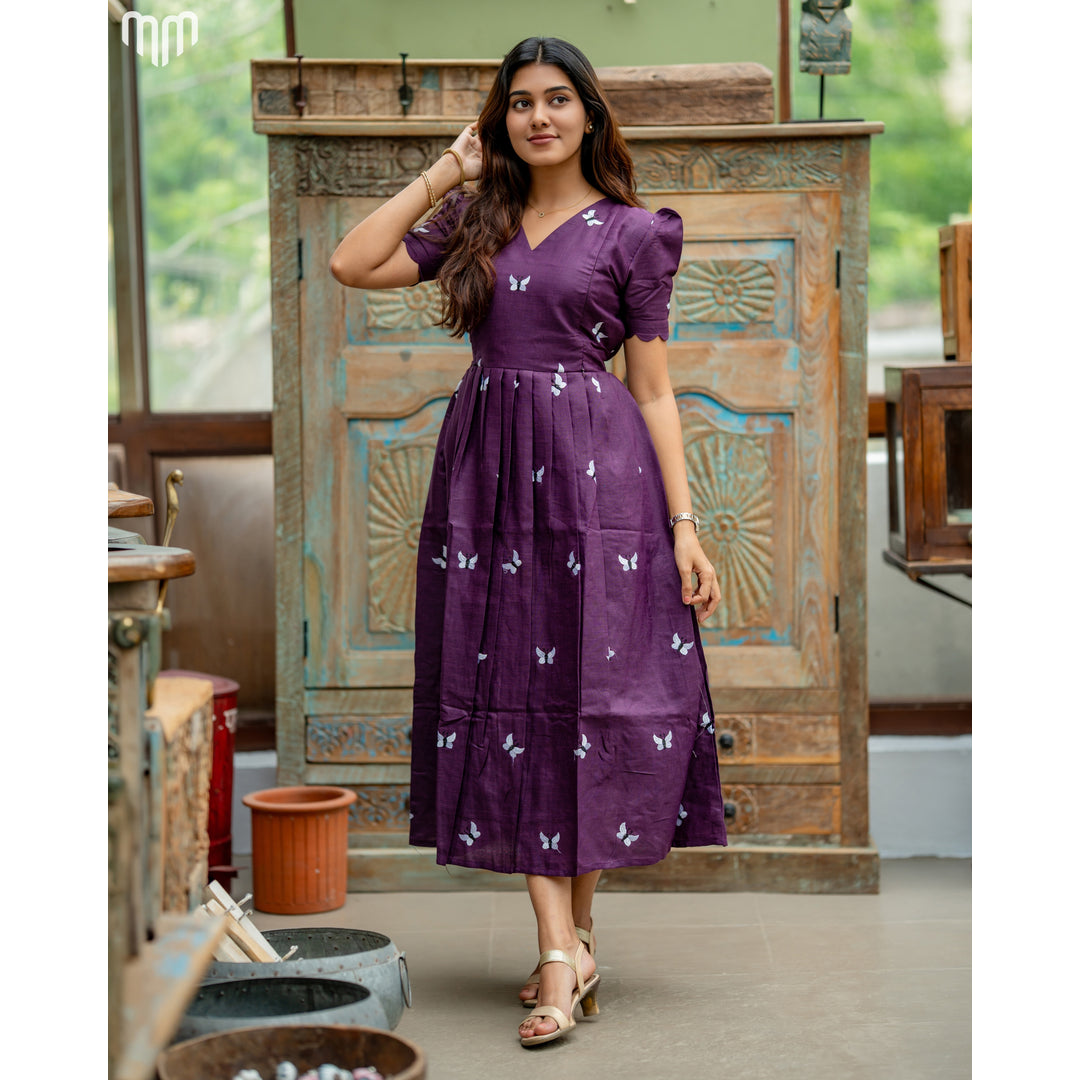 MMWear Maternity wear from Magizh Mangai Facebook ad: The Lucky Draw Golden Festival Sale is live.