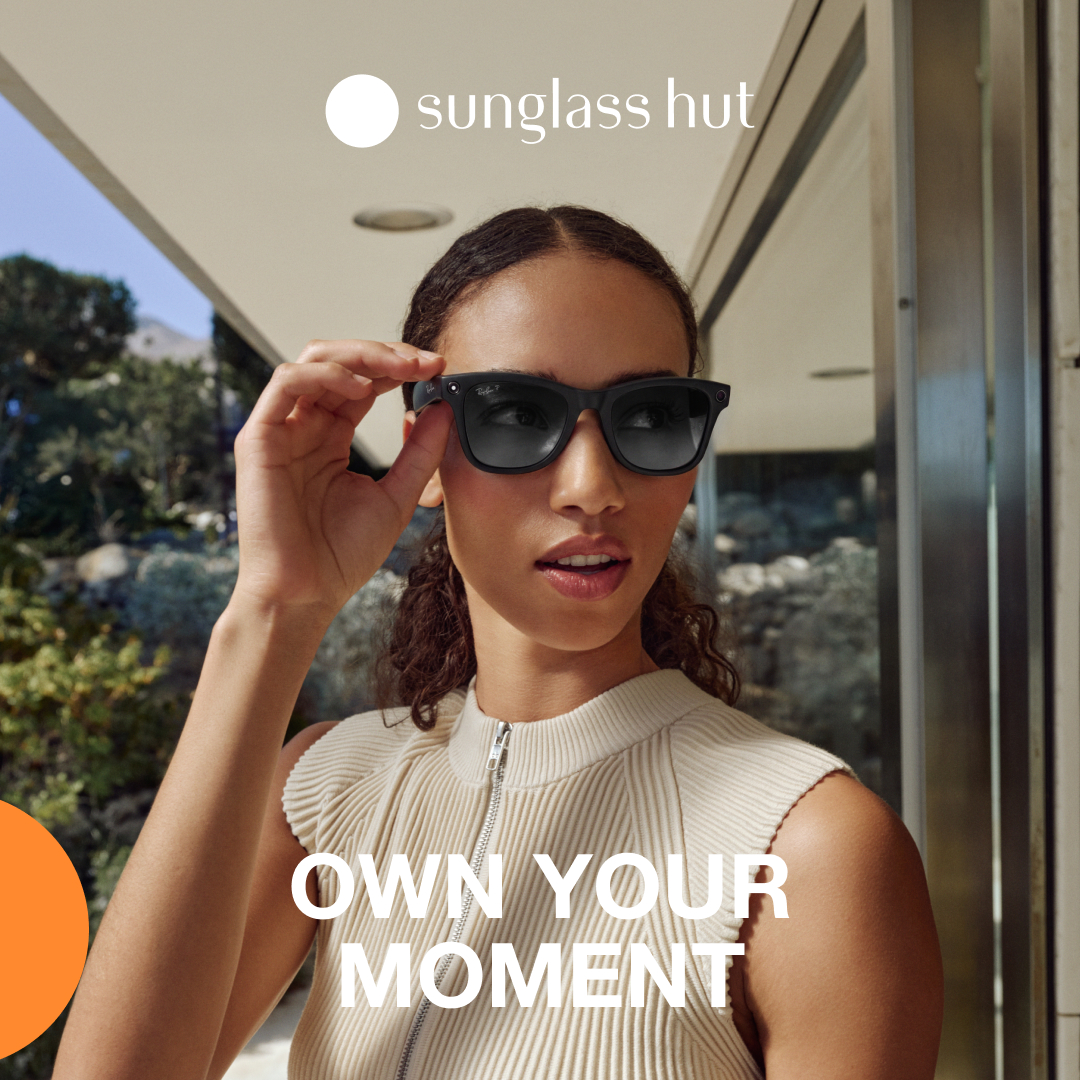 Sunglass Hut Facebook ad